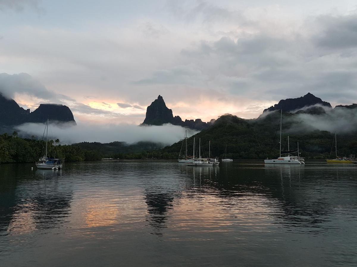2 Nuits Insolites & 1 Excursion Voile A Bord Du Voilier Mori Ora Moorea Dış mekan fotoğraf