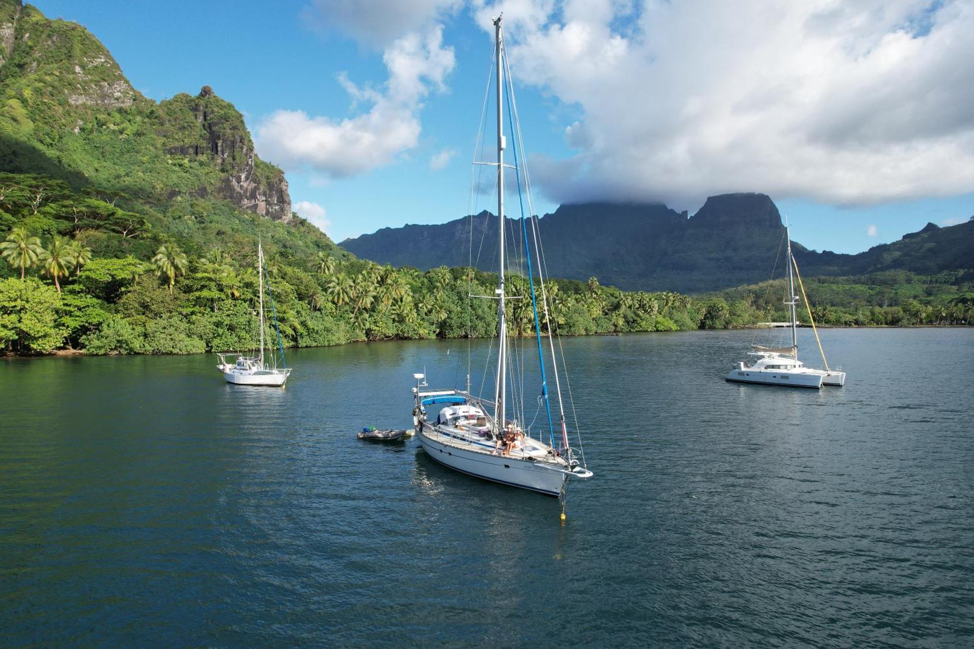 2 Nuits Insolites & 1 Excursion Voile A Bord Du Voilier Mori Ora Moorea Dış mekan fotoğraf